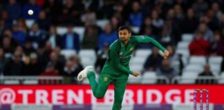 Pakistan Cricket star Shoaib Malik survives from car crash, says I’m perfectly all right