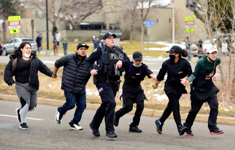 Multiple people killed in Boulder grocery store shooting, Official says