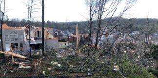 A strong Tornado Hits Near Birmingham, Alabama- Major damage reported