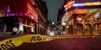 Five injured in Bourbon gunfire early Saturday, police say