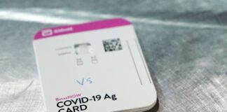 FDA Authorizes 2 Rapid At-Home COVID-19 Tests without Prescription https://globalnewsbreaking.com/wp-content/uploads/2021/04/COVID-test-at-home.jpg