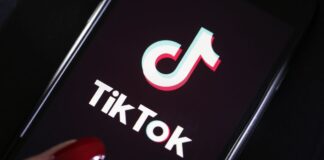 TikTok suspends live streaming and new content posts in Russia