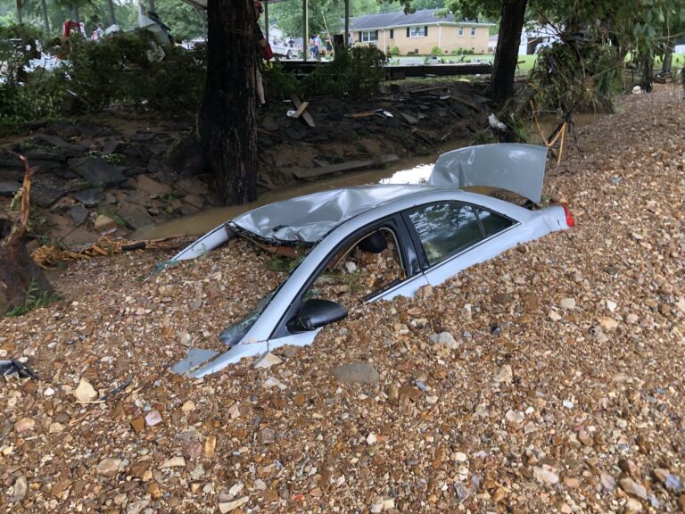 Tennessee Flooding Death Toll Climbs to 22; Dozens Still Missing