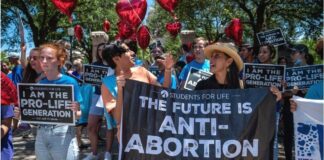 U.S. Supreme Court refuses to ban Texas abortion law