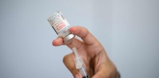 A new vaccine for an omicron variant could be ready in early 2022, says Moderna’s chief medical officer