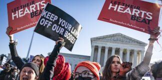 Supreme Court allows clinics’ lawsuits, But won’t block Texas abortion ban