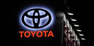 Toyota Hits Record 5.27 Million Sales in Fiscal First Half, Driven by Hybrid Demand