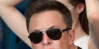Elon Musk Offers to Buy Rest of Twitter for $54.20 Per Share