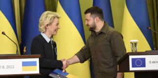 EU President: ‘Your fight is our fight, Europe is on your side’, offers Ukraine fast track to membership