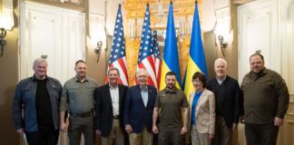 Zelensky meets US Senate GOP delegation led by Mitch McConnell in Kyiv