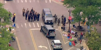 5 killed in July 4th parade shooting in Illinois