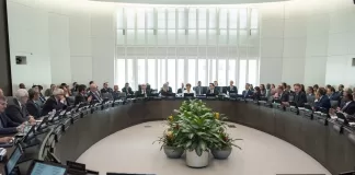 IMF Approves $700 Million Disbursement to Pakistan Amid Economic Stabilization