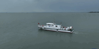 China Launches World’s First Pure Ammonia-Powered Ship on Maiden Voyage