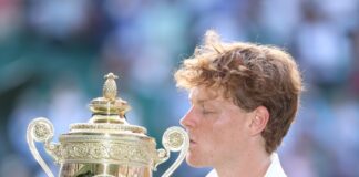 Jannik Sinner Defeats Carlos Alcaraz to Win First Wimbledon Title