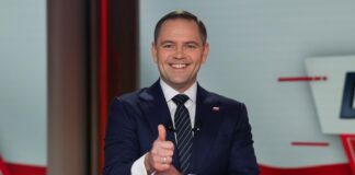 Poland Elects Former Boxer Dr. Karol Nawrocki as President