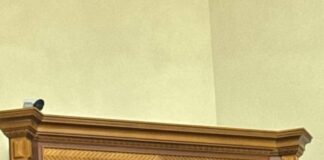 Ukraine Parliament Reverses Controversial Law, Restores Independence of Anti-Corruption Agencies