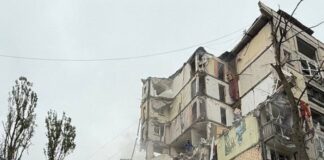 Eight Killed, Dozens Injured in Russian Missile Barrage on Kyiv