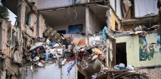 Zelensky: Russia’s Drones Are Killing Civilians, Medics on the Frontline