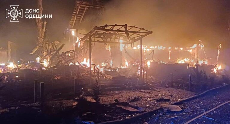 Christmas Night Strikes Hit Ukraine as EU Leaders Pledge More Support