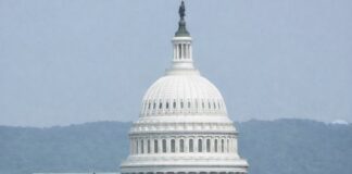 Senate Approves Shutdown Deal, Buys Two Weeks for DHS Talks