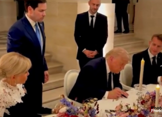 Trump Signs US-Iran Memorandum at Versailles, Hormuz to Reopen