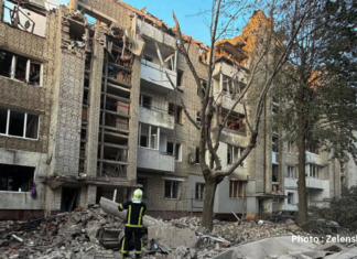 Zelenskyy Says Eight Killed in Russian Attack Across Ukraine