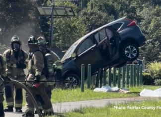 Gas Line Secured After Vehicle Crash Closes Ox Road in Fairfax County