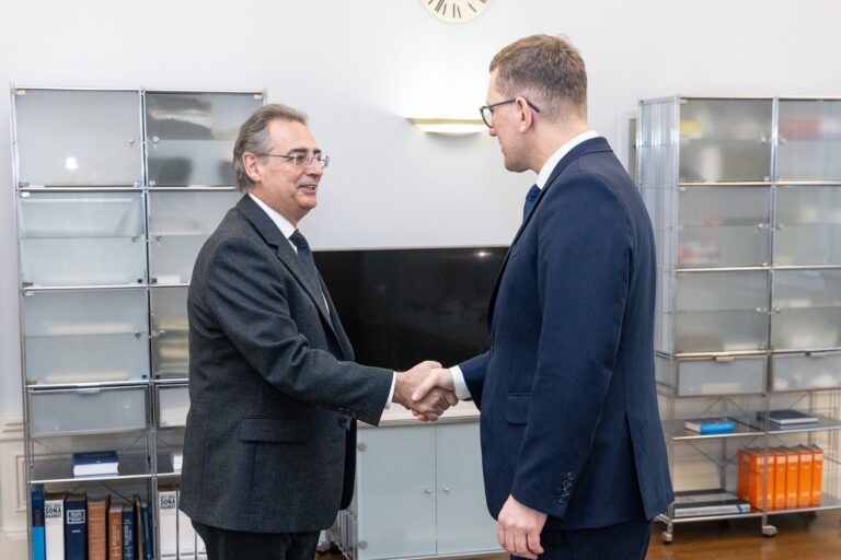 U.S. to Deploy Another Rotational Unit to Estonia, Ambassador Says