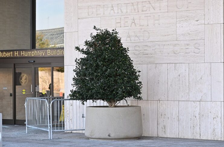 CMS Says It Ended Obamacare Subsidies for 189,000 Enrollees The U.S. Department of Health and Human Services headquarters in Washington