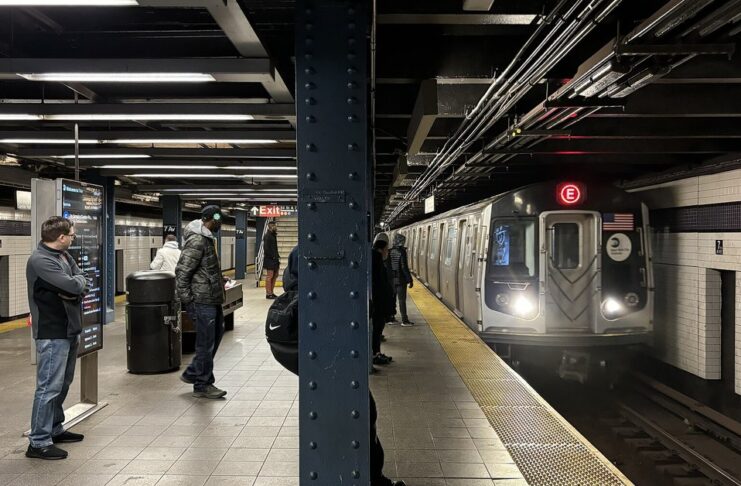 Man Fatally Shot on Midtown Subway Platform After Dispute, Police Say