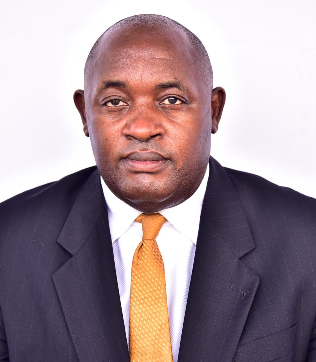 Uganda remains Ebola-free as Health Minister Dr. Chris Baryomunsi announces that 60 monitored contacts showed no symptoms.
